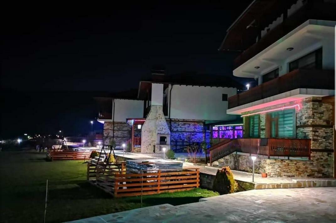 Къщи За Гости Башеви Sarnitsa Exterior foto